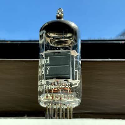VINTAGE 1977 MULLARD 12AX7 / M8137 / CV4004 / M8137 / BOX PLATE MIL SPEC MADE IN THE UK MITCHAM FACTORY - VERY GOOD CONDITION image 5
