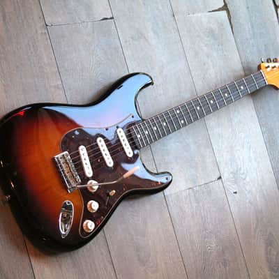 FENDER "John Mayer Stratocaster" (2005-2014), 3, 64 KG image 1