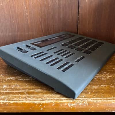Roland R-8 Human Rhythm Composer Drum Machine NEW INTERNAL BATTERY w/ power supply image 9