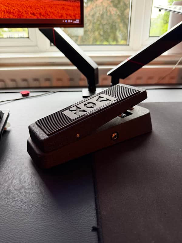 Vox V845 Classic Wah 2009 - Present - Black image 1