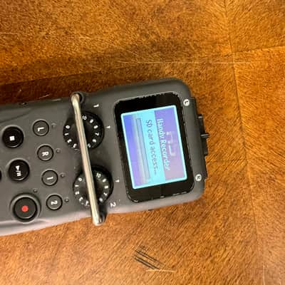 Zoom H5 Handy Recorder 2010s - Black image 2