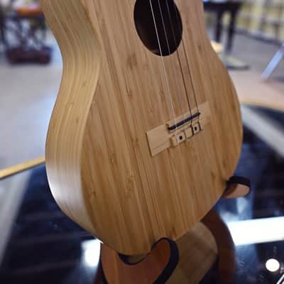Kala Bamboo Baritone Ukulele - Natural image 9