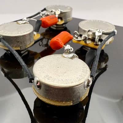 Gibson Les Paul 50s style wiring harness with Sprague Orange Drop 0.022uF capacitors and split long shaft audio taper pots image 3