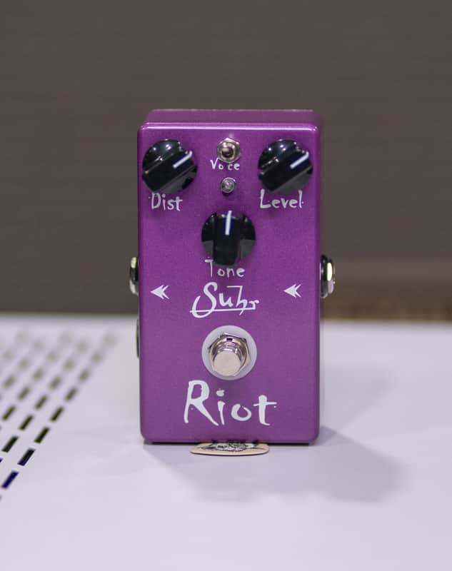 Suhr Riot