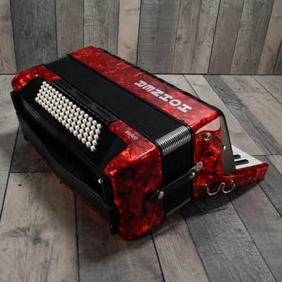 Hohner Bravo III Chromatic 80 Bass Piano Accordion RED + Bag, Straps image 6
