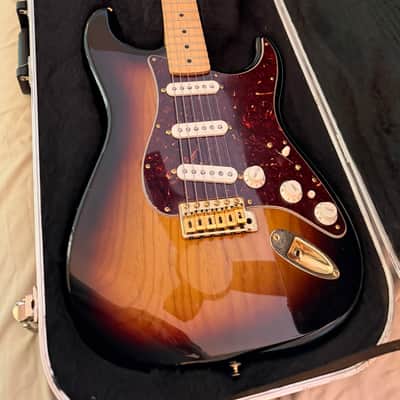 Fender Pawn Shop '70s Stratocaster Deluxe 2013 - 2014 - 2-Color Sunburst image 1