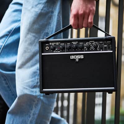 Boss Katana Mini X 10W Compact Guitar Amplifier image 2