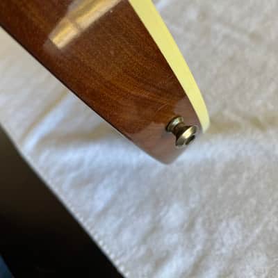 Gibson Nighthawk SP-3 Limited Edition Goldtop - 1999 image 9