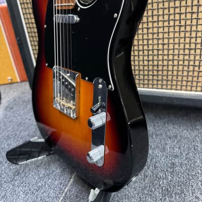 Fender American Special Telecaster with Rosewood Fretboard 2018 - 3-Color Sunburst image 6