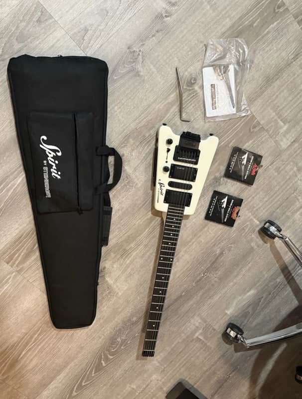Steinberger Spirit GT-PRO Deluxe 2011 - Present - White image 1