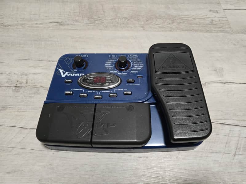 Behringer V-AMP LX1-X – Modeling Multi-Effect Processor image 1