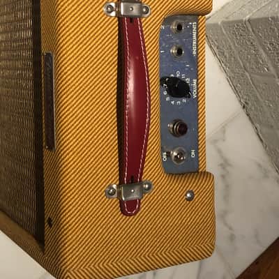 Fender '57 Custom Champ 2-Channel 5-Watt 1x8" Guitar Combo 2016 - Present - Lacquered Tweed image 4