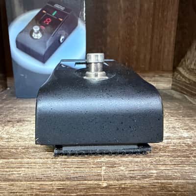 Korg Pitchblack With Box Chromatic Guitar/Bass Tuning Pedal 2010s - Black PB-01 image 2