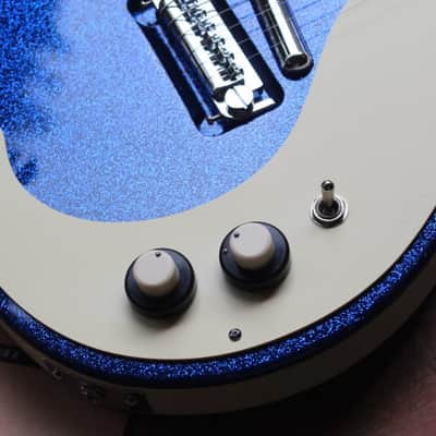 DANELECTRO 59M NOS+ Metalflake 60th Anniversary Blue Metalflake, 2, 88 KG image 5