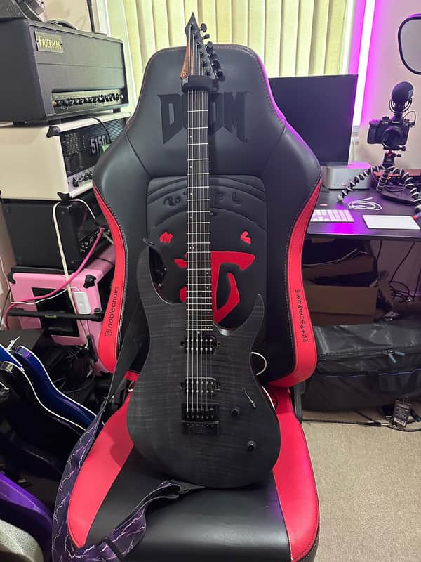 Balaguer Diablo evertune guitar image 1