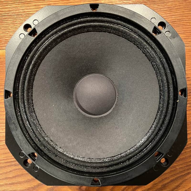 Eighteen Sound 10NMBA520 8Ω 10"