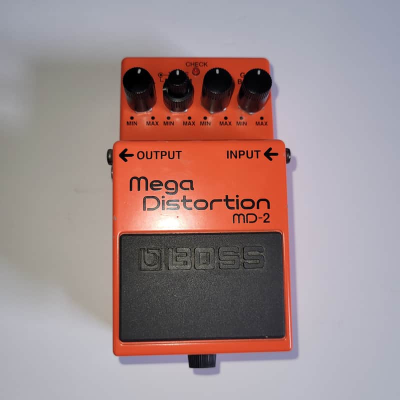 Boss MD-2 Mega Distortion (Silver Label) 2001 - Present - Red image 1