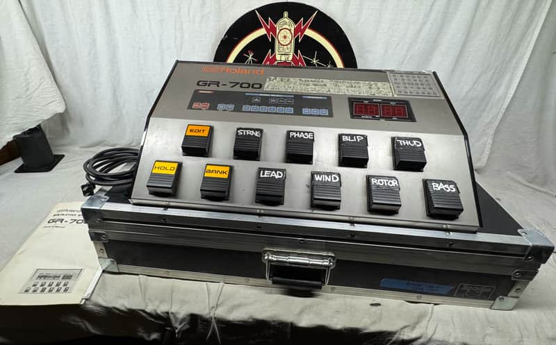 Roland GR-700 gr700 Guitar Synthesizer Module with Case 1985 image 1