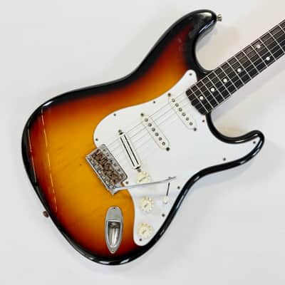 Fender Stratocaster ST-62 crafted in Japan 2004-2005 Sunburst image 3