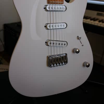 Aristides T/0r 2021 - White image 2