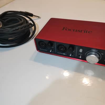Focusrite Scarlett 2i2 1st Gen image 1