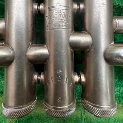 1922 Buescher True Tone Trumpet — Nickel/Silver w/ Engraved Bell — Original Case & Mouthpiece — Freshly Serviced image 10