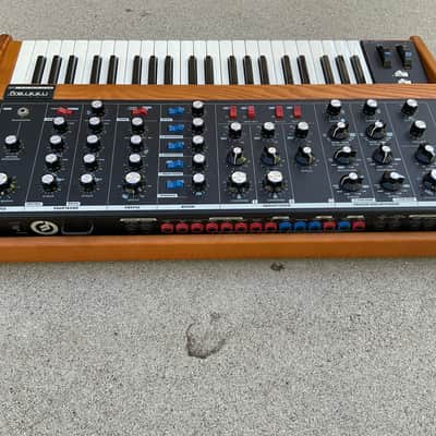 Moog Minimoog Voyager Old School 44-Key Monophonic Synthesizer 2008 - 2009 - Ash Cabinet image 3