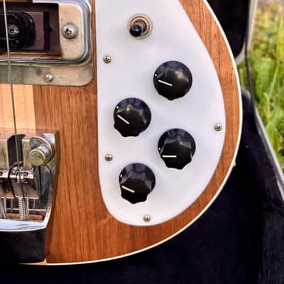 Rickenbacker 4003W Walnut 2014 - Present - Natural image 12
