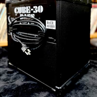 Roland Cube 30 - 30W COSM 2005 - Modeling - Black image 3
