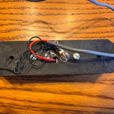 Rickenbacker Horseshoe Pickup image 3