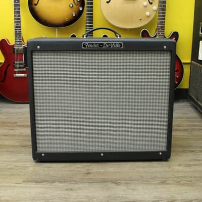 2004 Fender Hot Rod DeVille 60w 212 Combo w/ Cover image 1