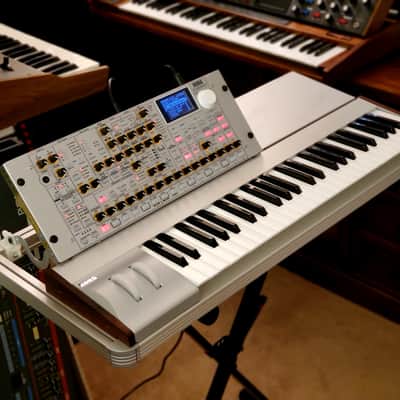 MUST SEE!!! KORG RADIAS KEYBAORD FULLY SERVICED AND IN AMAZING CONDITION!