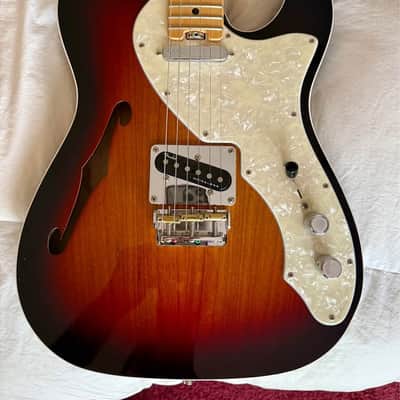 Fender American Elite Telecaster Thinline with Maple Fretboard 2016 - 2019 - 3-Color Sunburst image 1