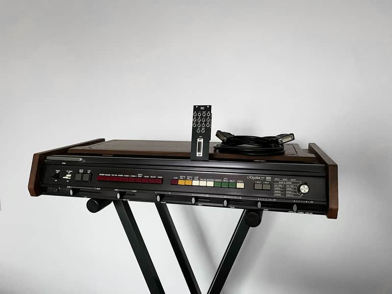Roland TR-77 | Reverb The Netherlands