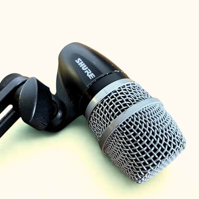 Shure PG56-LC Cardioid Swivel-Mount Dynamic Snare/Tom Microphone with A50D Mount 2010s - Black image 3