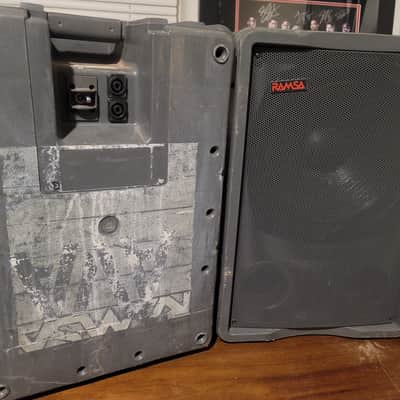 Bose 302 Series II Acoustimass Bass System - Good Working