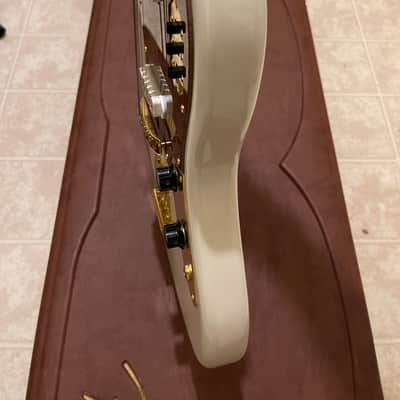 Fender MIJ Traditional '60s Jaguar 2025 Collection 2025 - White Pearl image 15