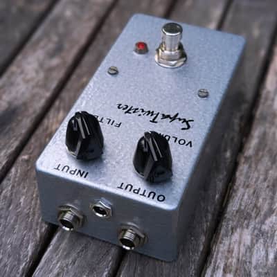B.G. Harding Supa Twister (Marshall Supa Fuzz clone) 2026 - Silver Hammer image 3