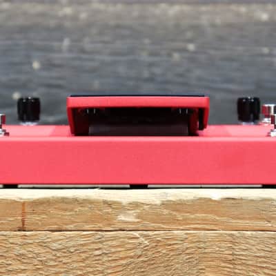 DigiTech Whammy DT Classic Pitch Shifting / Drop and Raised Tuning Effect Pedal image 7
