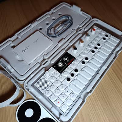 BRAND NEW • Teenage Engineering • OP-1 Field