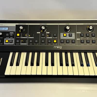 Moog Little Phatty Analog Synthesizer Keyboard image 13