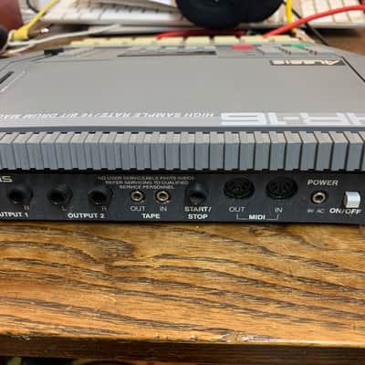 Alesis HR-16 with original box and manual image 6