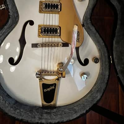 Gretsch G5422TG Electromatic Double Cutaway Hollow Body with Bigsby, Gold Hardware - Snow Crest White image 20