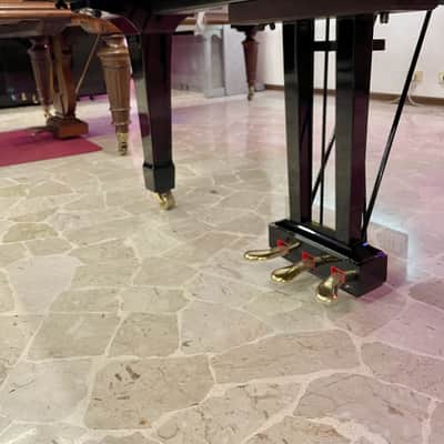 Yamaha PIANOFORTE A MEZZA CODA G2 NERO image 3