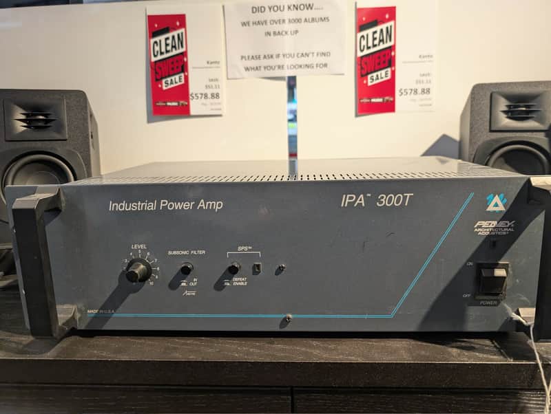 USED Peavey IPA300T Industrial Power Amp image 1
