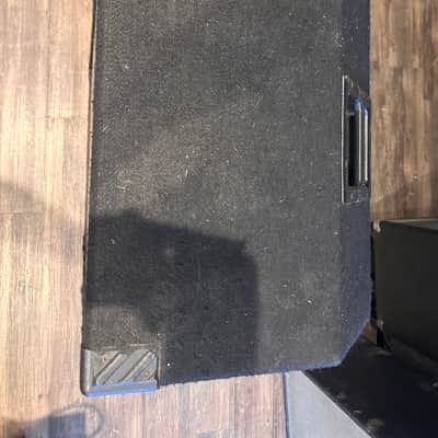 SWR Goliath SR 6 x 10 Bass Amplifier Cabinet image 2