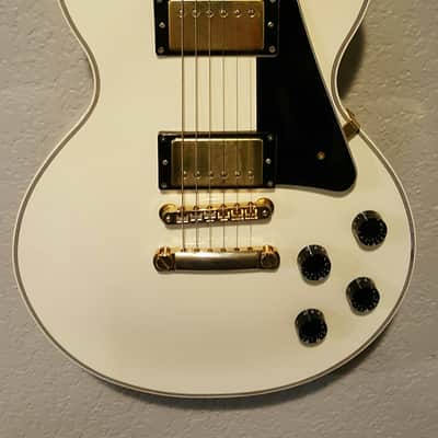 2001 Epiphone Japan Les Paul Custom . Awesome White. image 3