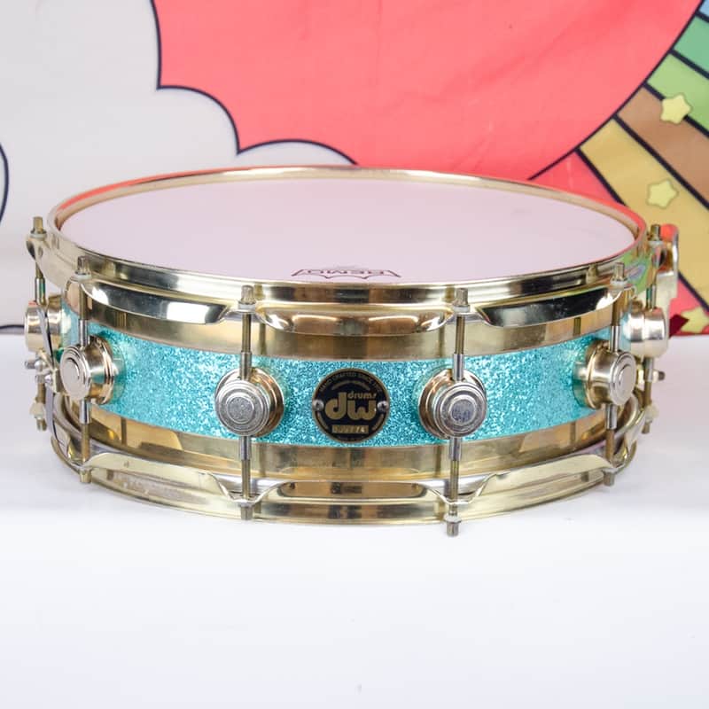 Used 90s DW Edge 5 x 14" Turquoise sparkle Snare, Brass/maple image 1