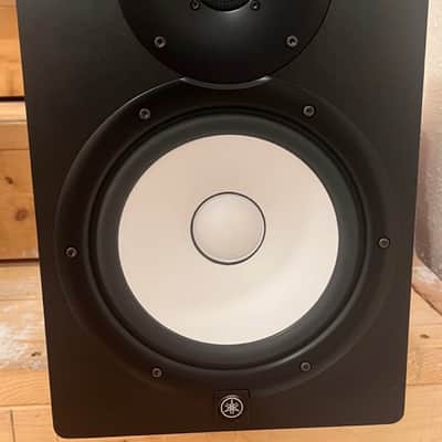 Yamaha HS8 Powered Studio Monitor (Pair) - Mint Condition image 8