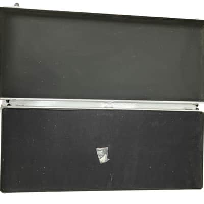 CNB 40" Large Case for Keyboard, Pedal, Synth, Effects, DJ gear, pedalboard, mixing board, table image 7